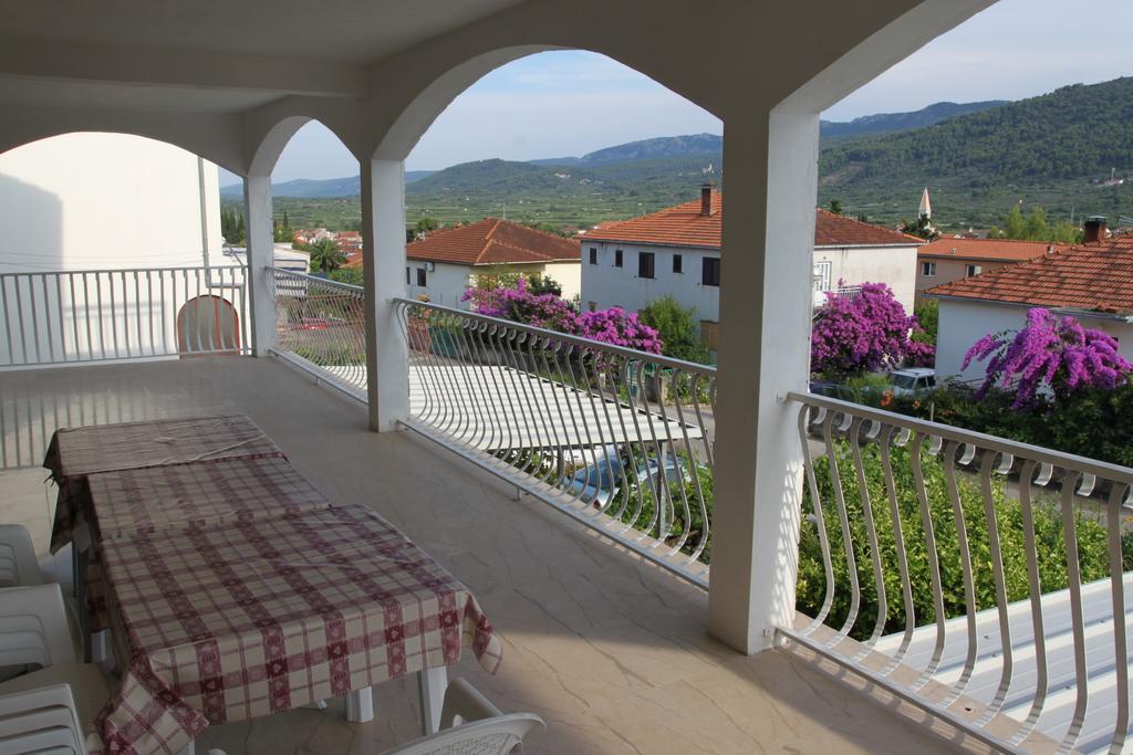 Apartments Marinko Stari Grad  Phòng bức ảnh
