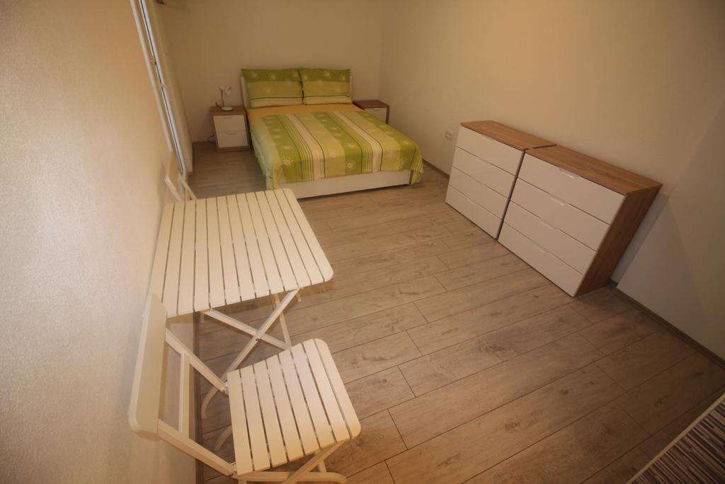 Apartments Marinko Stari Grad  Ngoại thất bức ảnh