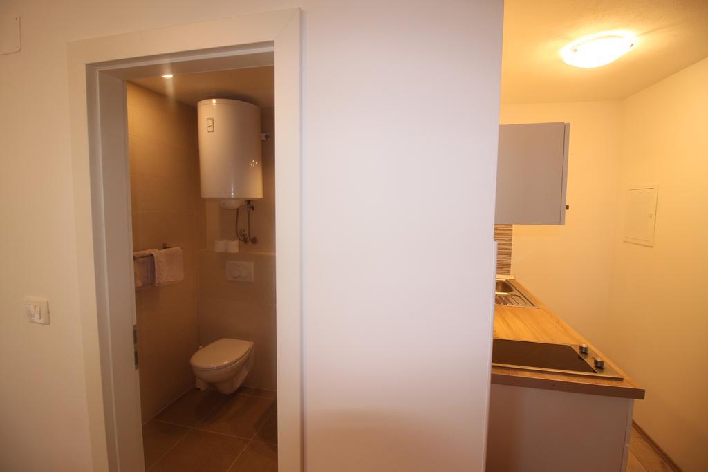 Apartments Marinko Stari Grad  Ngoại thất bức ảnh
