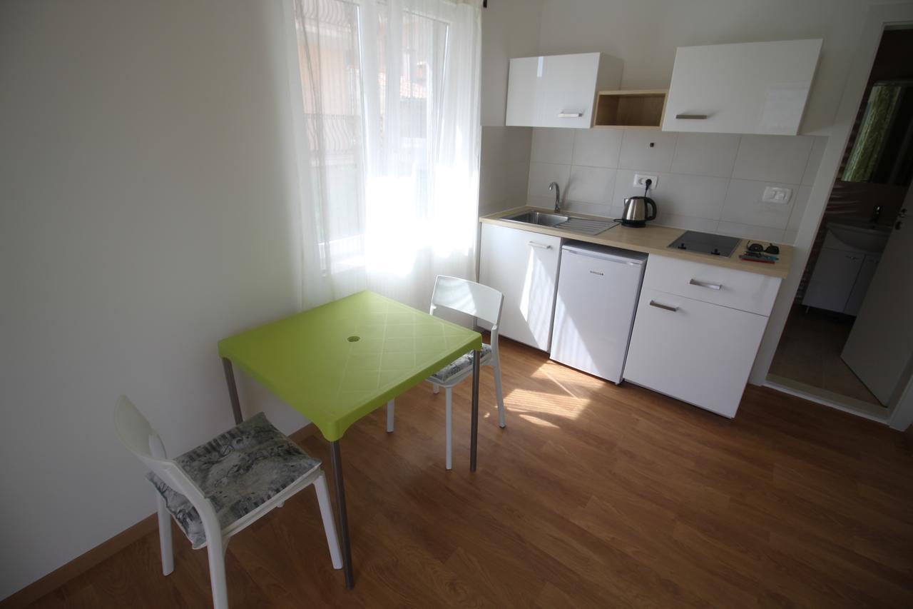 Apartments Marinko Stari Grad  Ngoại thất bức ảnh