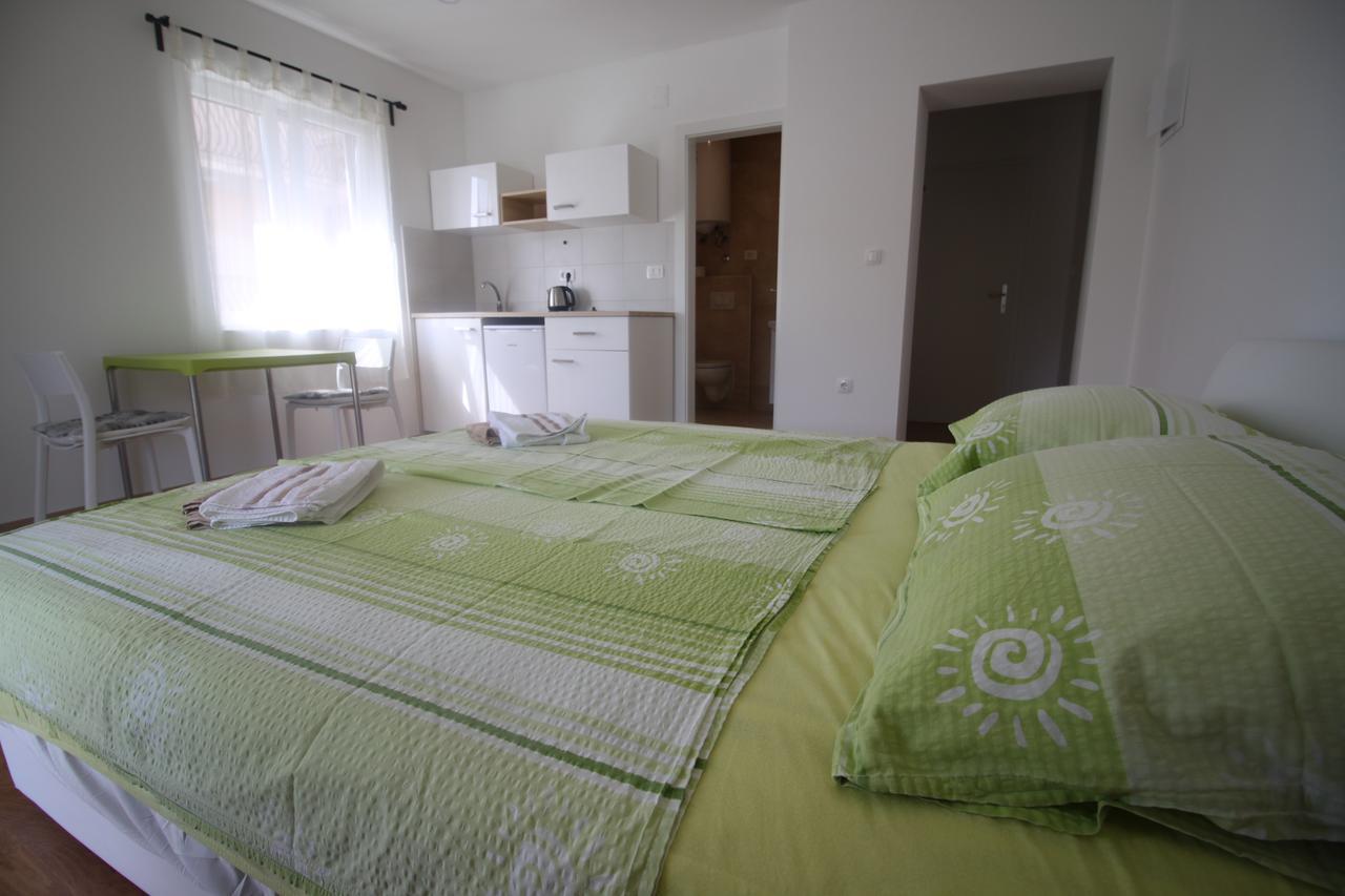 Apartments Marinko Stari Grad  Ngoại thất bức ảnh